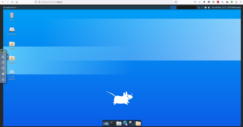 File:ICTP Virtual machine on.png